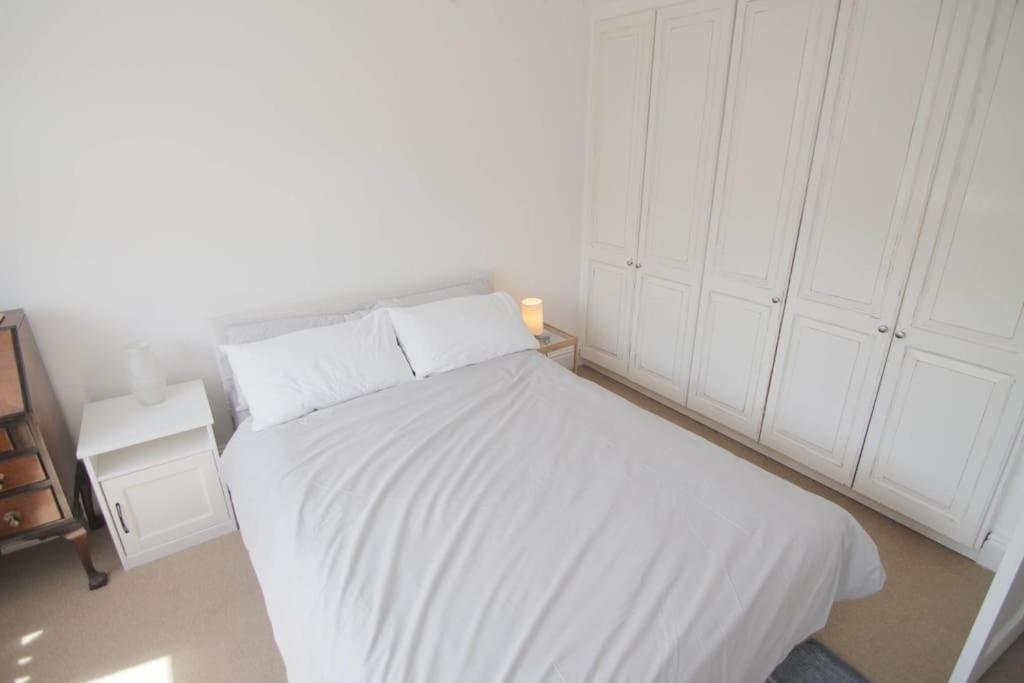 Secluded Central 2 Bed Flat Stratford-upon-Avon Exteriér fotografie